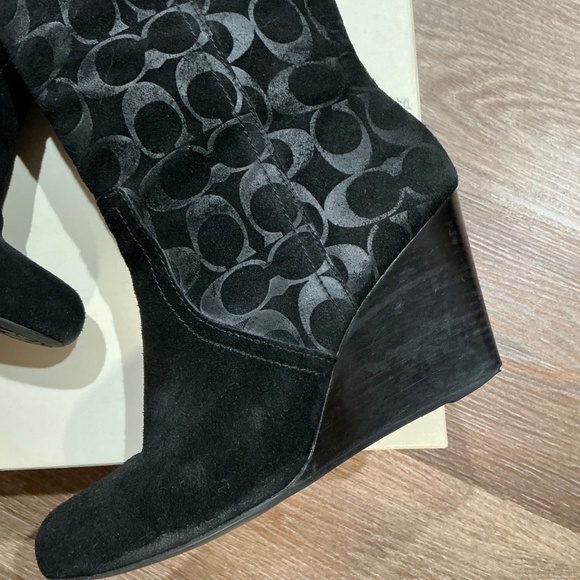 Coach Angie Y2K suede boots - Picture 2 of 7